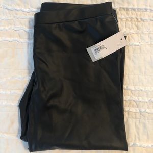 BP. Faux Leather Leggings, size small